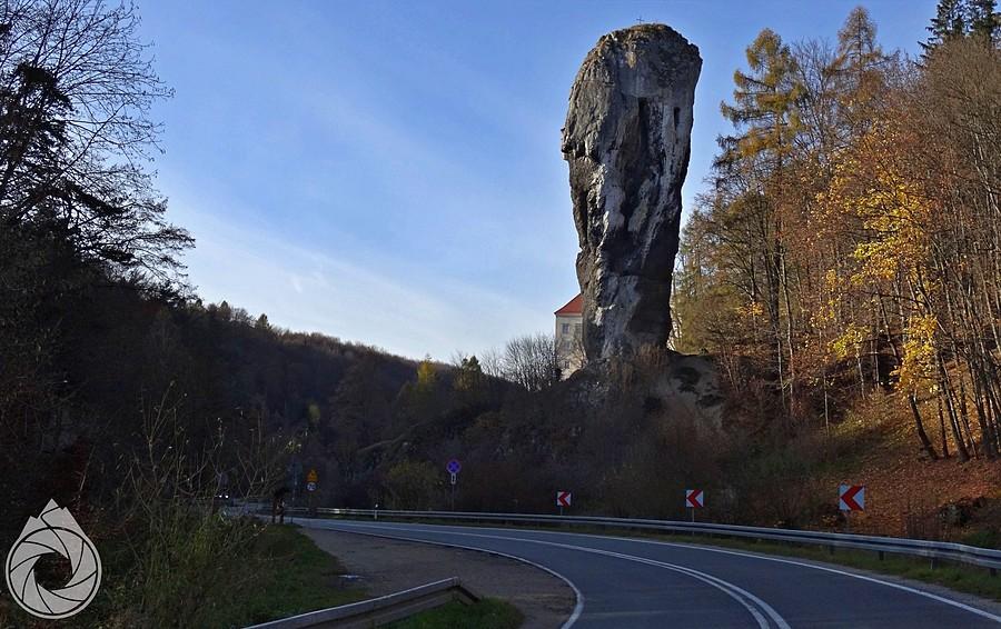 Maczuga i wychylający się zamek w Pieskowej Skale