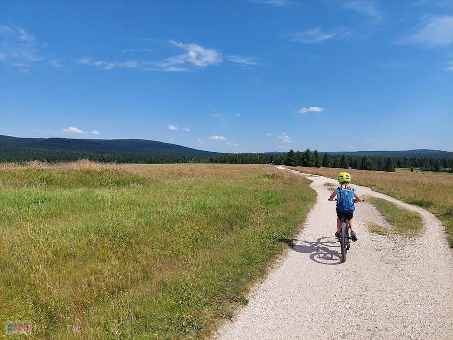 Przez Halę Izerską