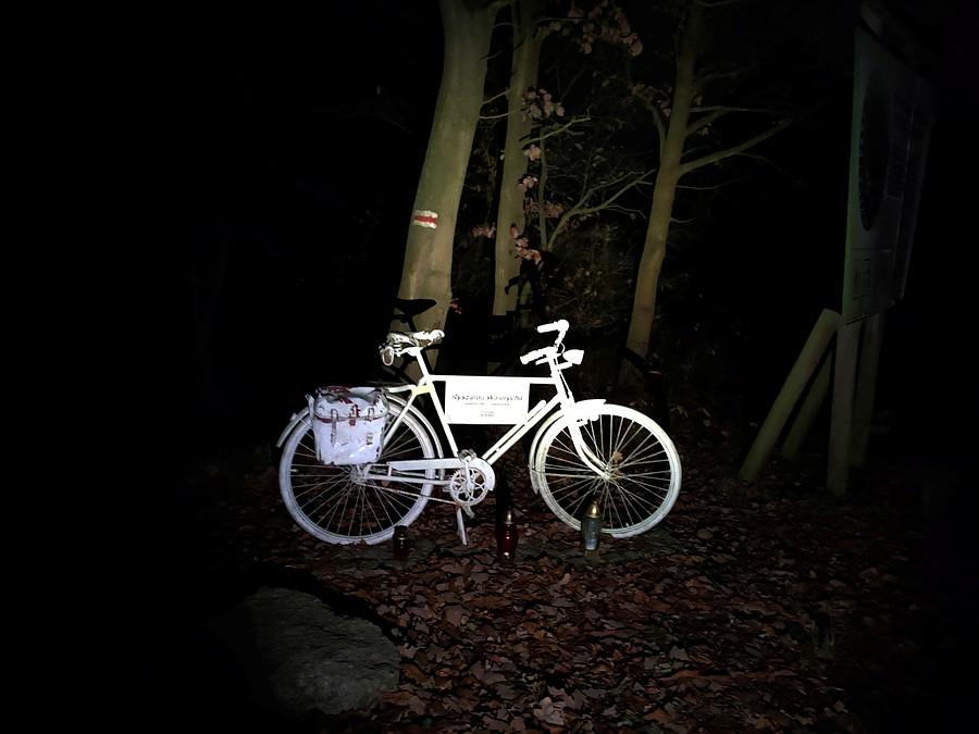 Ghostbike jako podróżnika Ryszarda Walerycha