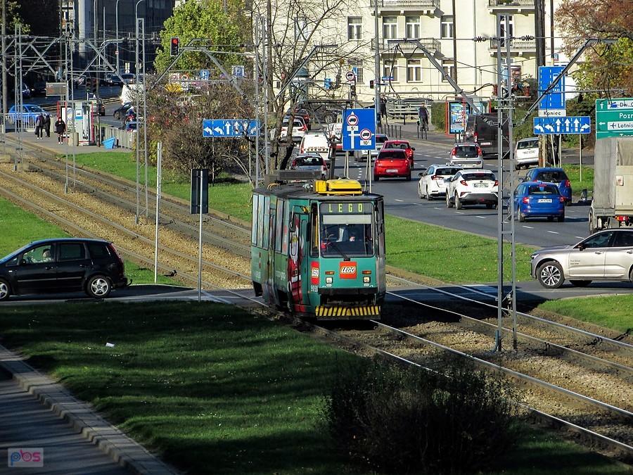 Tramwaj złożony z klocków lego ?