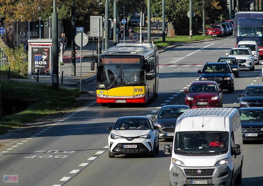 Autobus podmiejski do Piaseczna
