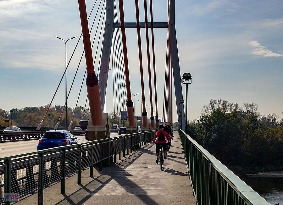 DDR na Moście Siekierkowskim