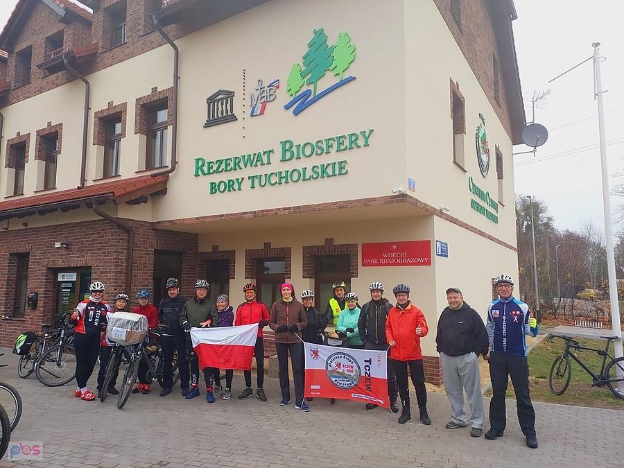 Baza w Tleniu