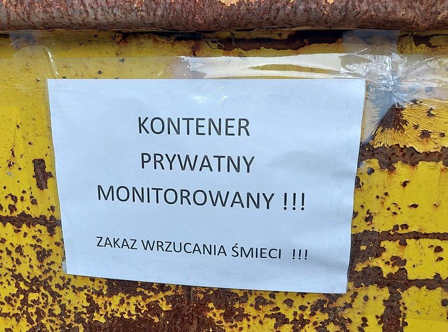 Monitoring raczej naturalny, z okna :)