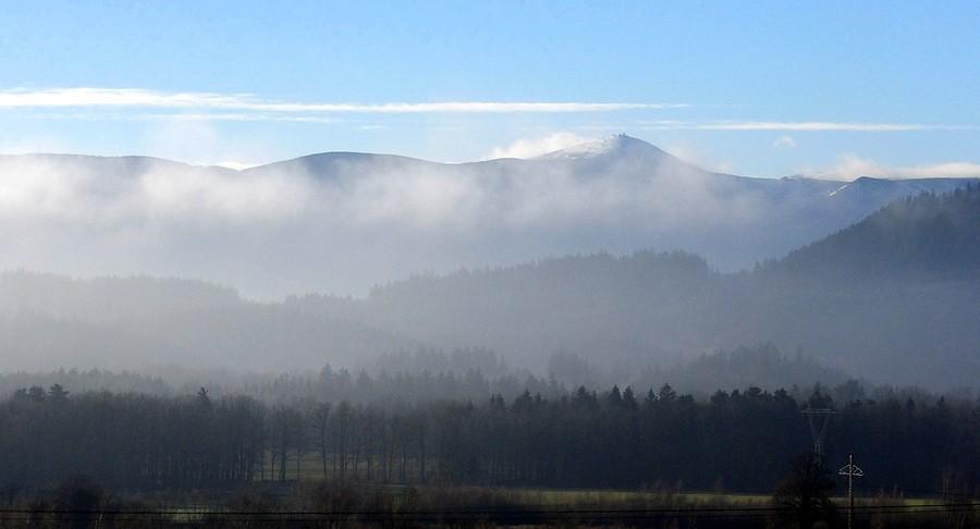 Mrozy zaczynają puszczać nad Karkonoszami