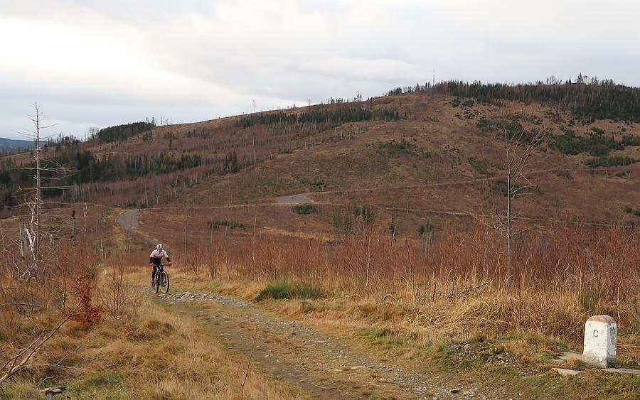 Wspinaczka na Srebrną Kopę (785m)