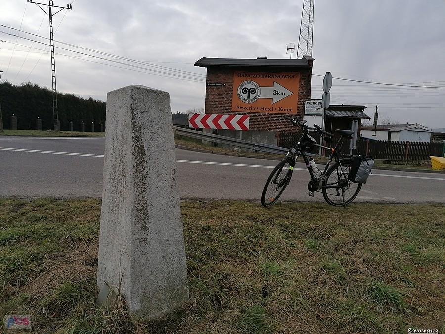 Niby kamień graniczny przedwojennej granicy polsko-niemieckiej