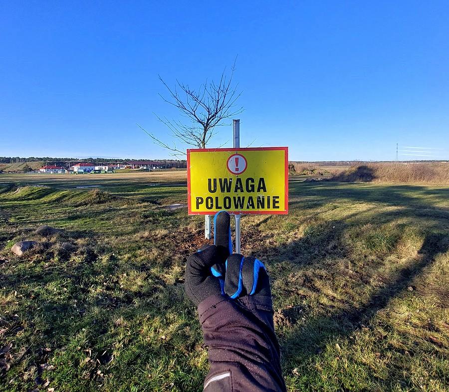 Życzę udanych łowów. Czyli co najmniej jednego postrzelonego myśliwego :)