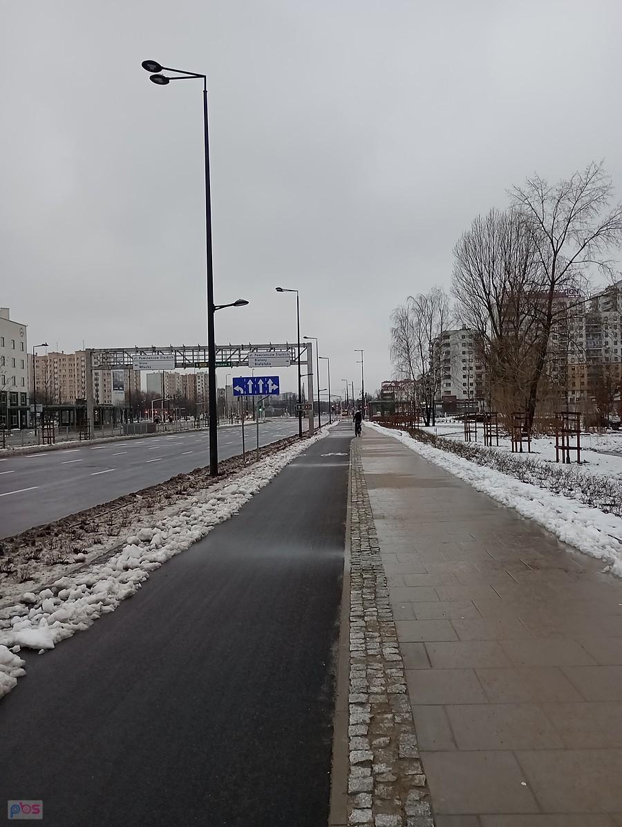 Na Górczewskiej odśnieżone i chodnik i ddr
