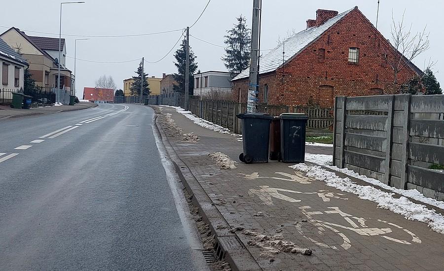 Jakbym jechał tym czymś, to bym się zirytował :)