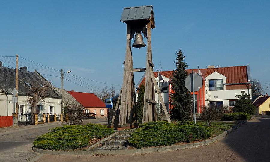 Dzwonnica w Świechocinie.