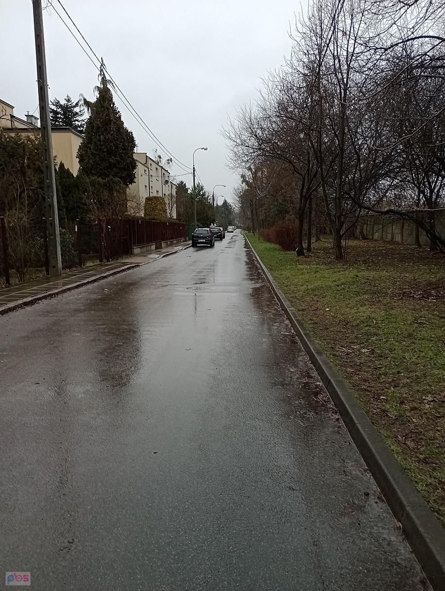 Mokro i jeszcze dolewa z góry
