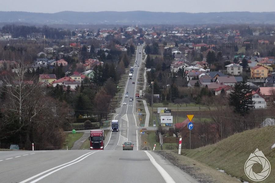 zjazdowa prosta do Miejsca Piastowego