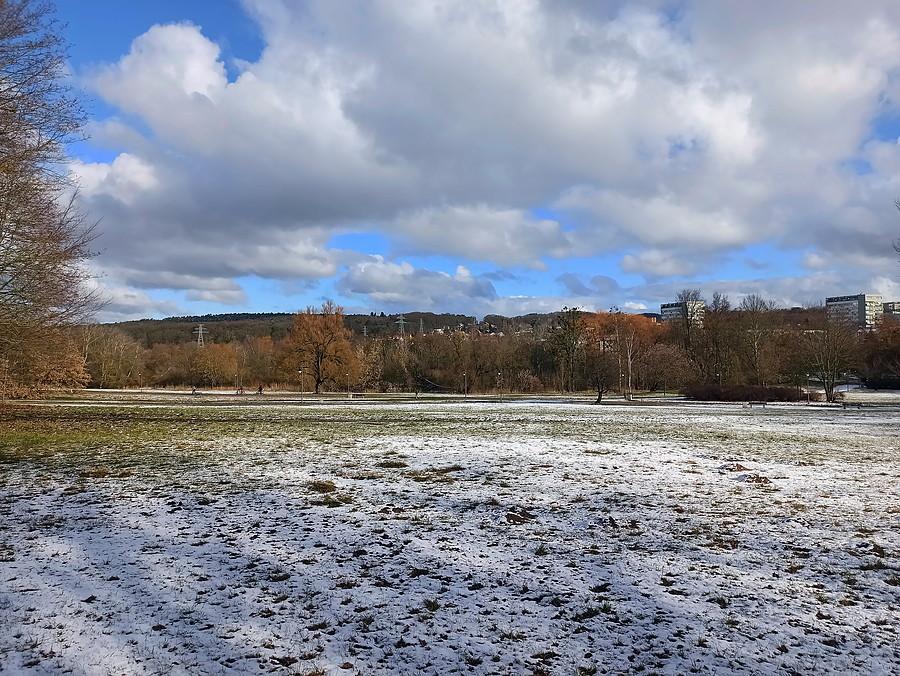 Widok ze zbiegu ulic Kochanowskiego i Pola.