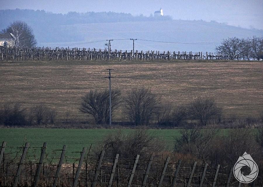 kapliczka nad winnicami za Madem