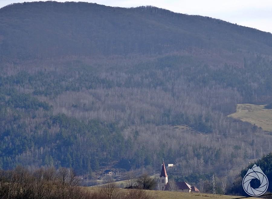 wielki kościół Margity na rozdrożu nad Ruźinem