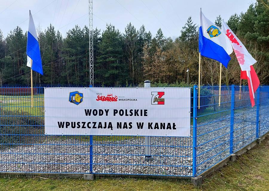 Protest Aquanetu przeciwko Wodom Polskim. Brawo!