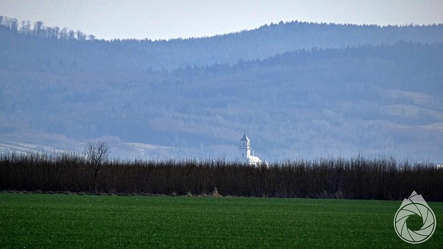 kościół w Rynamowie pod górkami