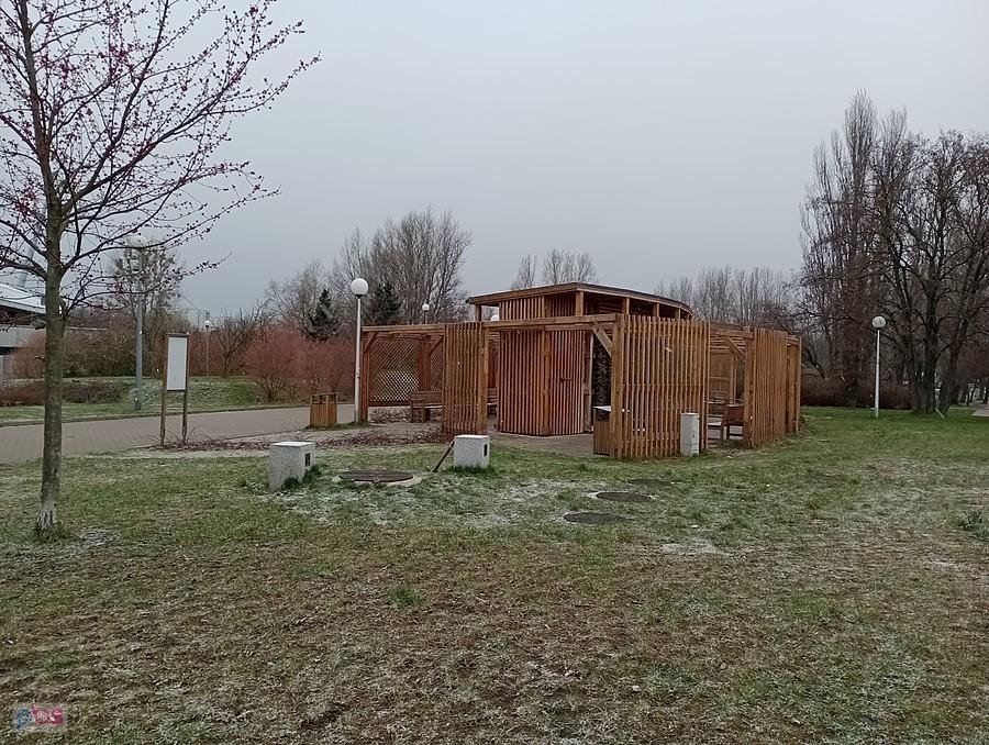 W parku Górczewska