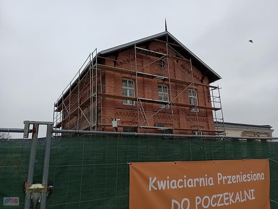 Renowacja budynku dworca kolejowego w Ożarowie mazowieckim