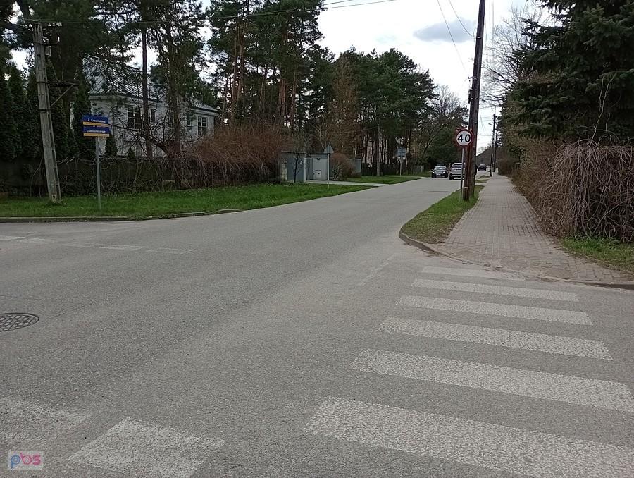 Droga w Izabelinie. Tu odebrałam telefon