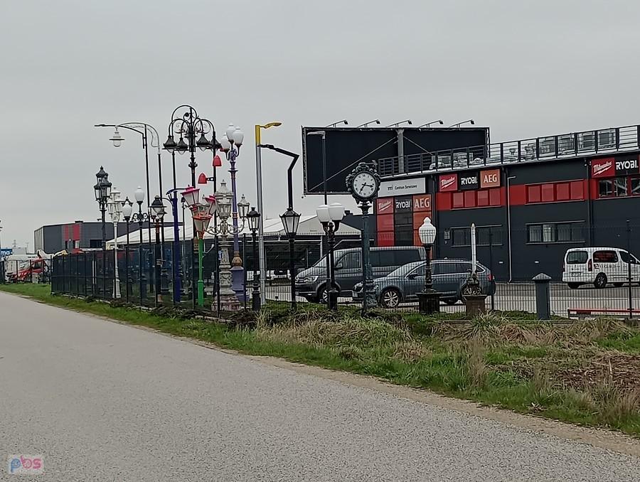 Kontrola czasu. Była 10.24