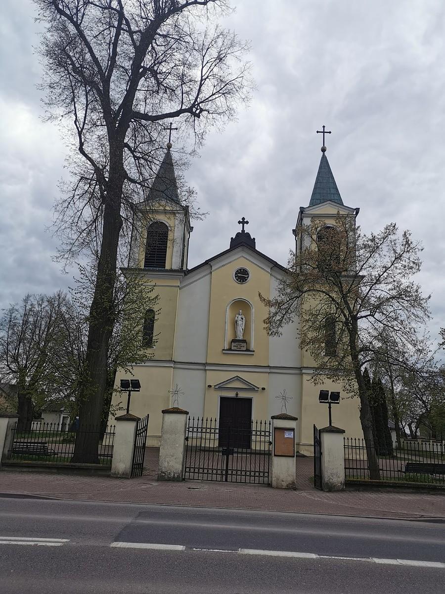 Borzęcin godzina 9:17 o 13:37