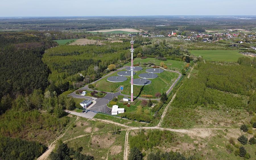 Szczyt wodociągów widziany od góry (by dron)