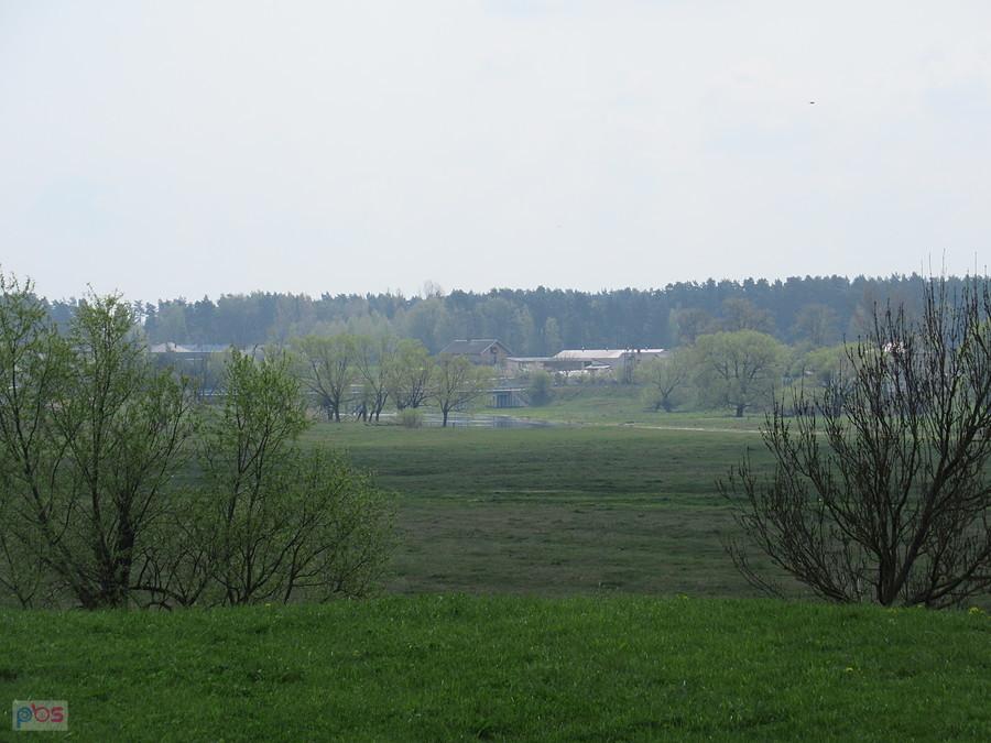 Dolina Narwi i zabudowa wsi Łaś-Toczyłowo
