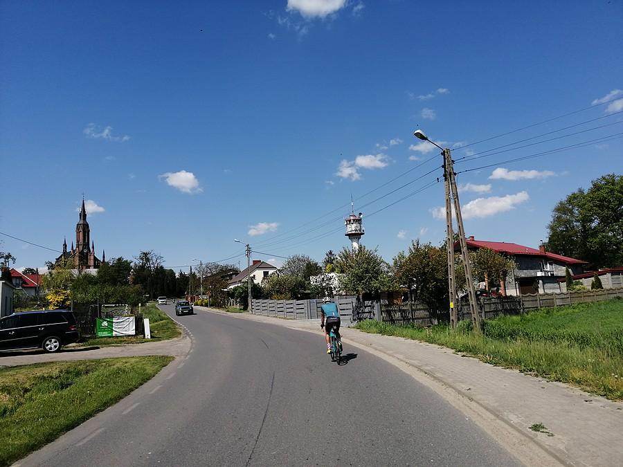 Dwie wieże w Chełmcach.