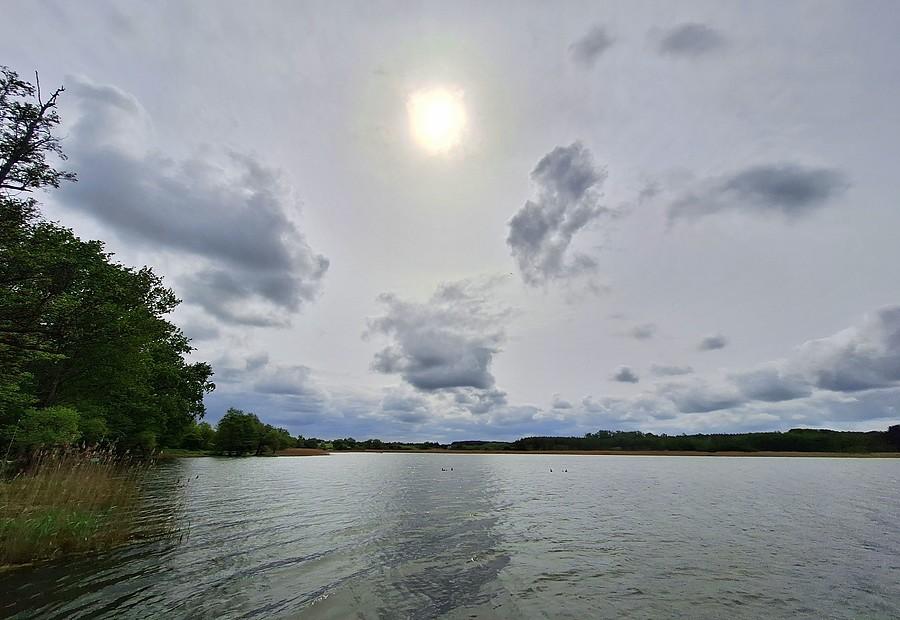Słońce nad Jeziorem Lusowskim