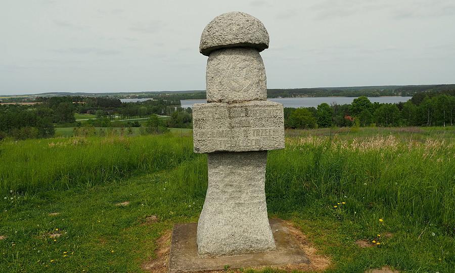 Pierwszy pomnik III tysiąclecia