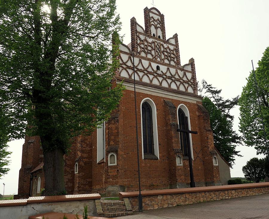 Szczyt kościoła w Kamionnej
