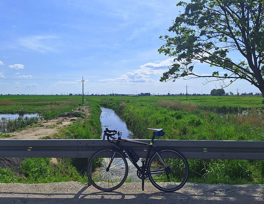 Rowerówka, już bez wędkarzy w tle