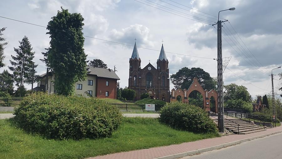 Kościół pw. Św. Małgorzaty w Leoncinie