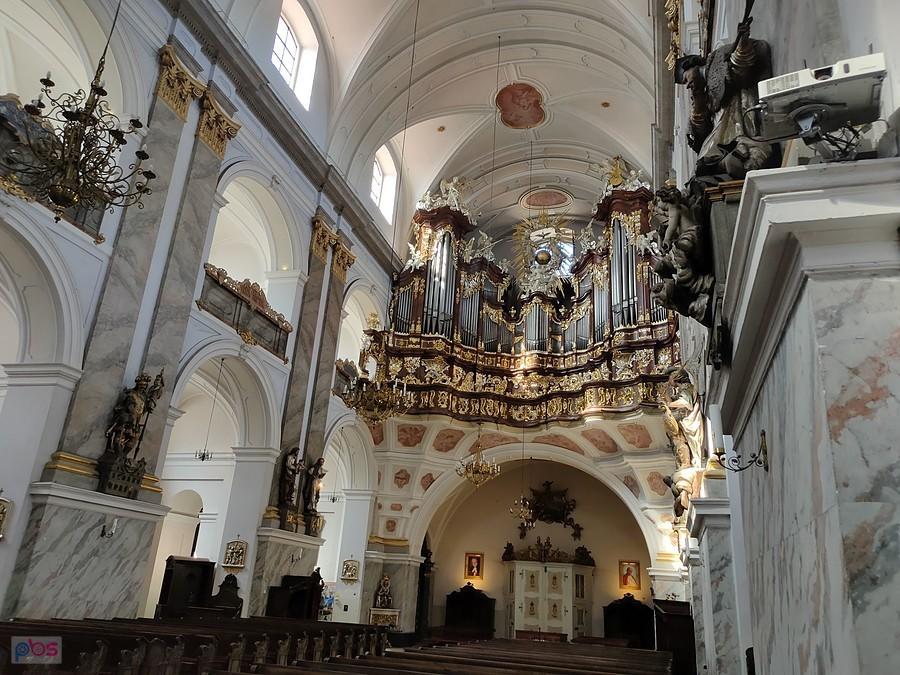 Święte miasto