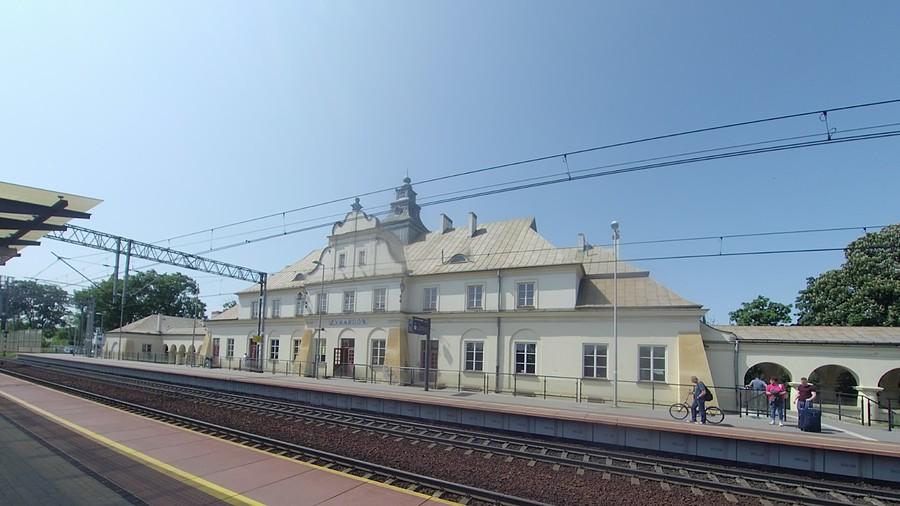 Dworzec w Żyradowie