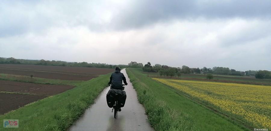 Velo Dunajec w deszczu