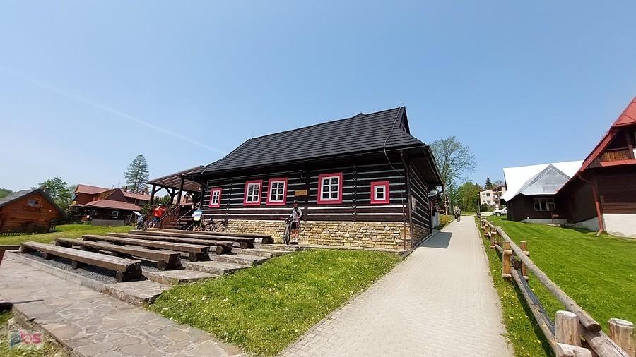 Muzeum/restauracja "Ždiarsky Dom"