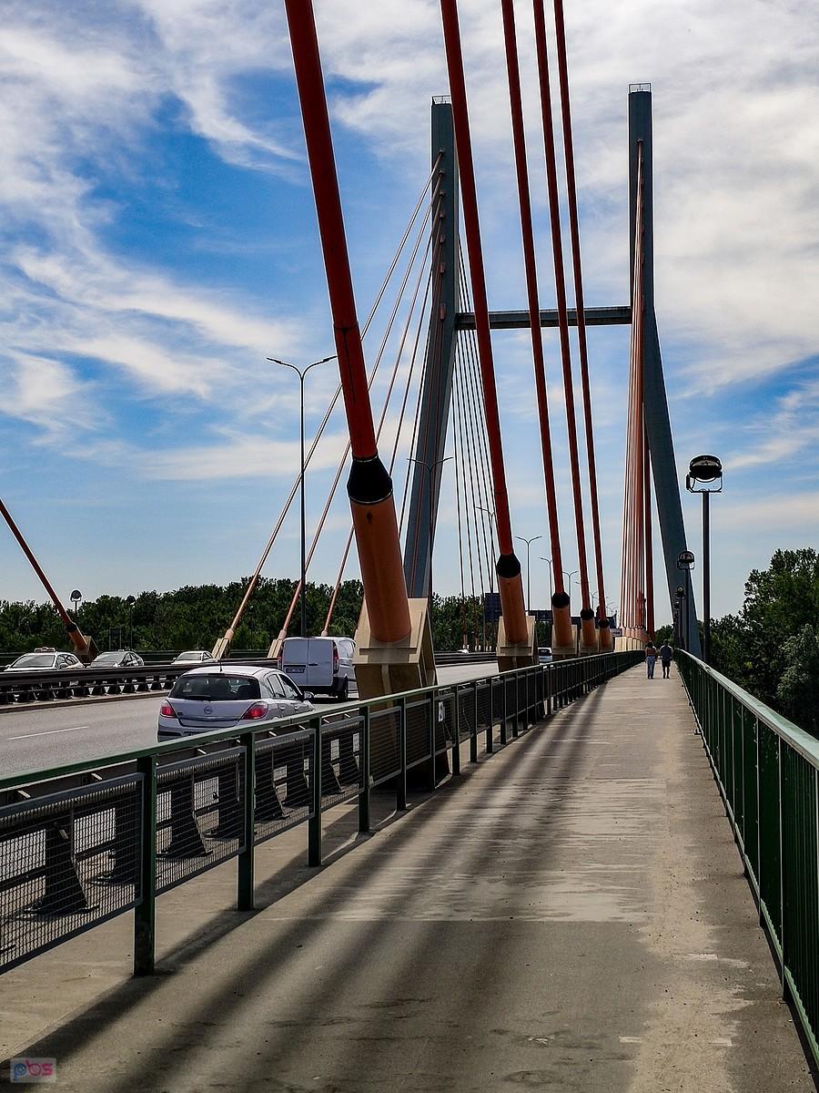 DDR na Moście Siekierkowskim