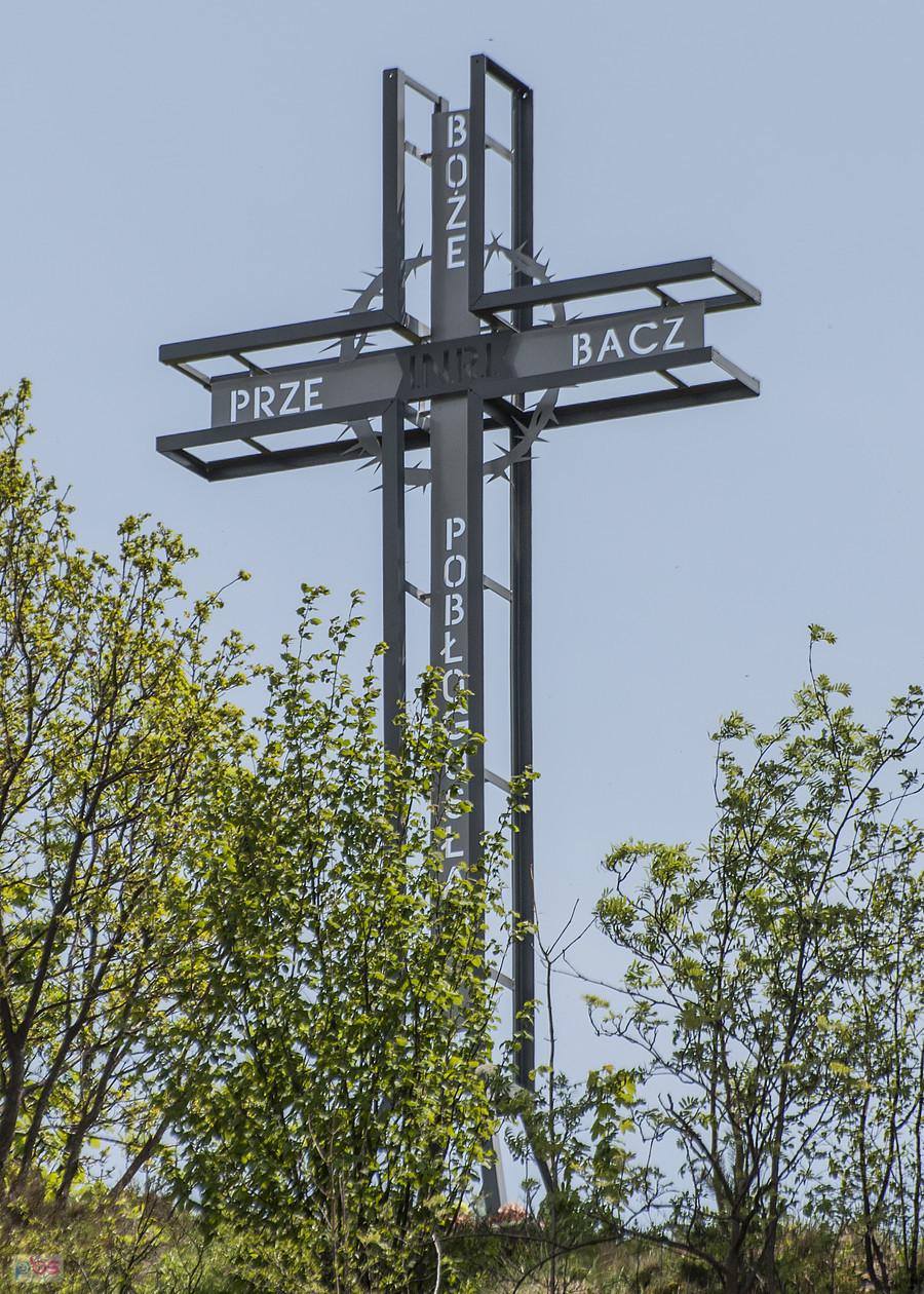 Krzyż na skale Czubrowskiej