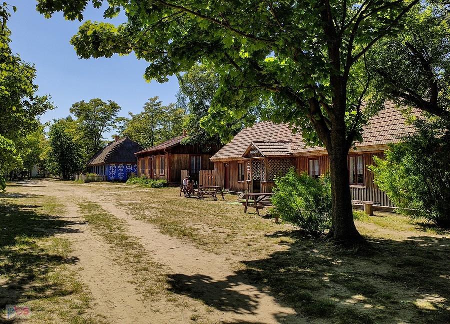 Ulicówka od strony karczmy