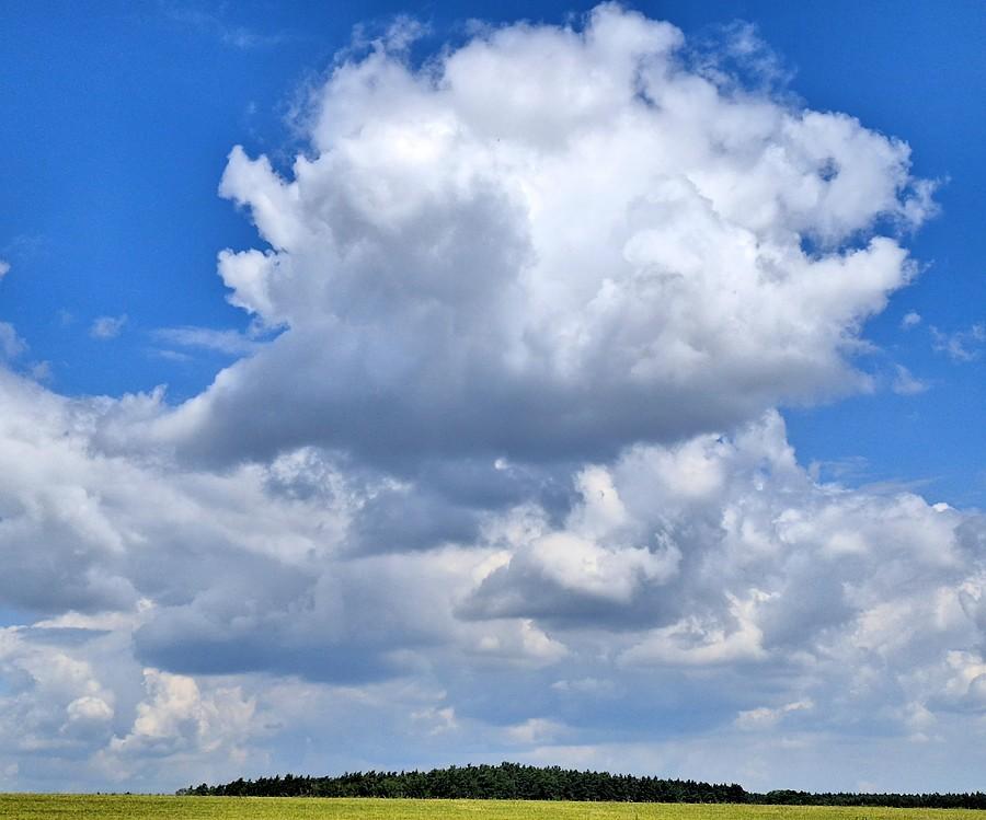 Zbliżenie na chmurkę