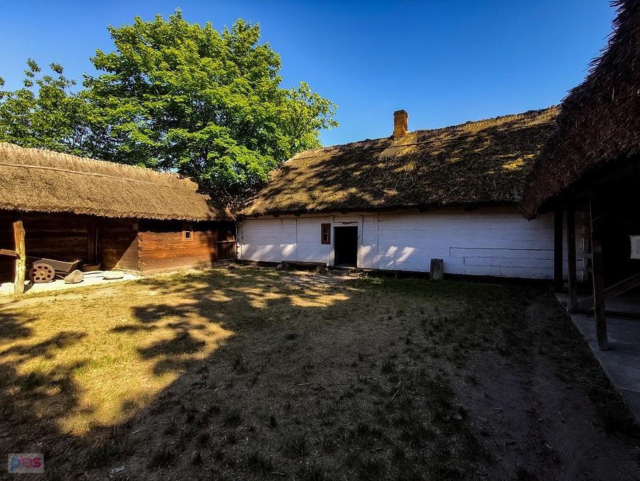 Chałupa ze Złakowa Borowego z poł. XIX wieku