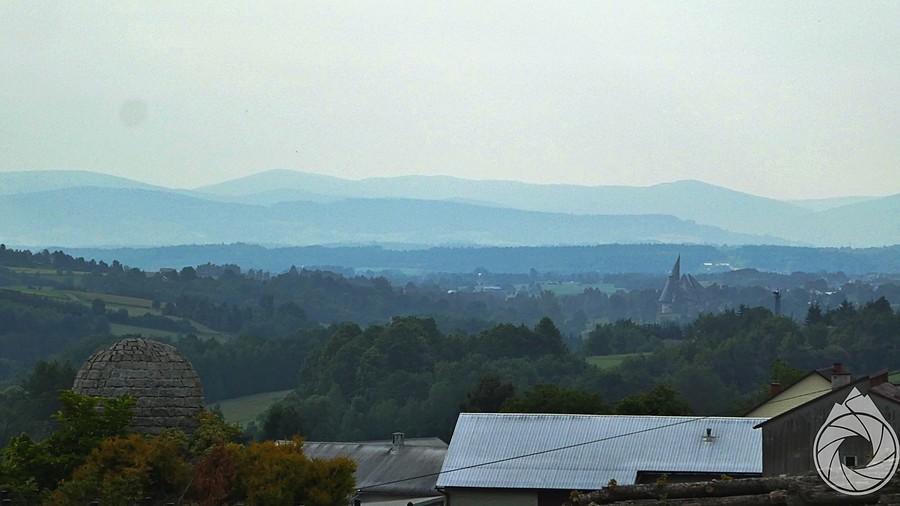 zamglony Beskid Niski zza Moszczenicy