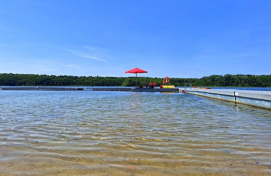 Plaża przy Jeziorze Strzeszyńskim