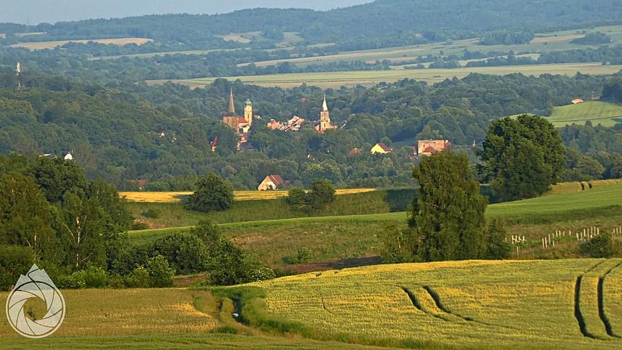Z daleka rzut oka na Świerzawę