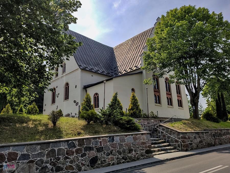 Kościół w Smołdzinie