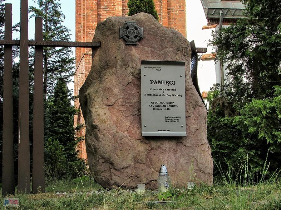 Pamięci tragicznie zmarłym harcerkom z Łodzi 18 VII 1948 roku