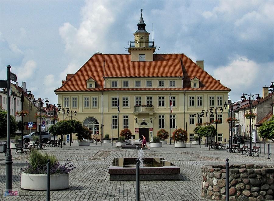 Ratusz w Olsztynku